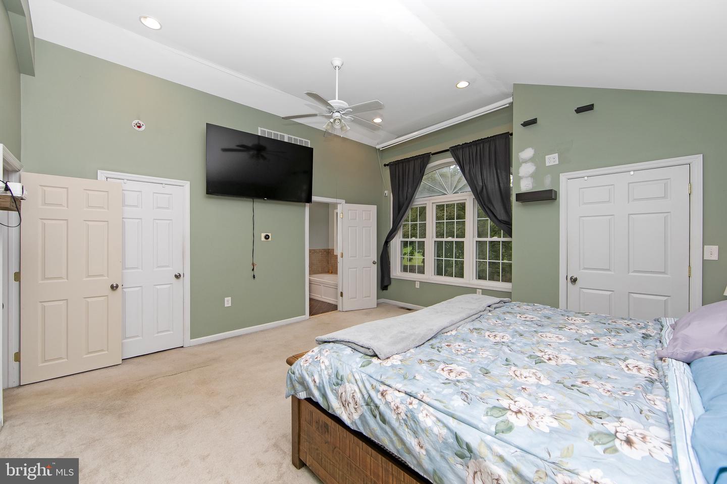 10 Forrest Dr Property Photo 28