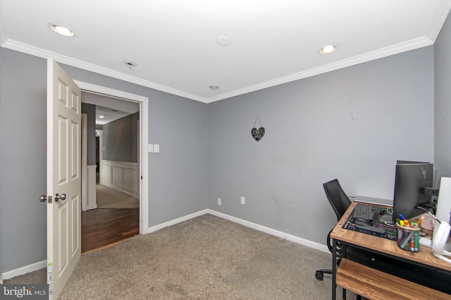 10 Forrest Dr Property Photo 39