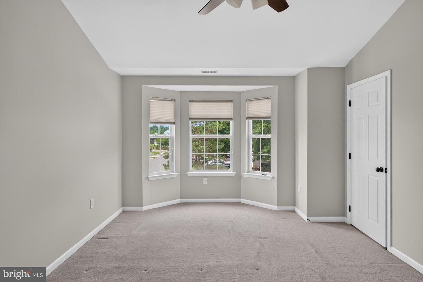 124 Chancellor Property Photo 16