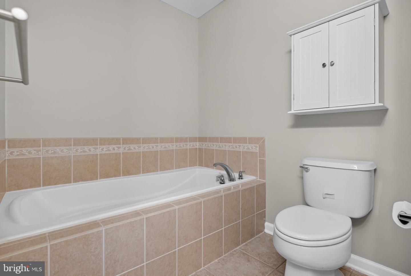 124 Chancellor Property Photo 20