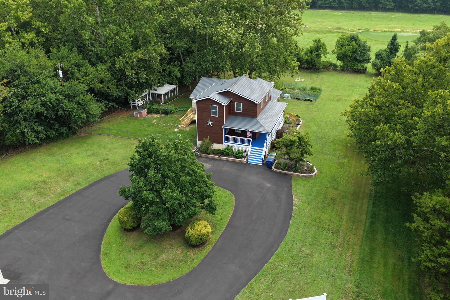 1122 Whitehall Rd Property Photo 1