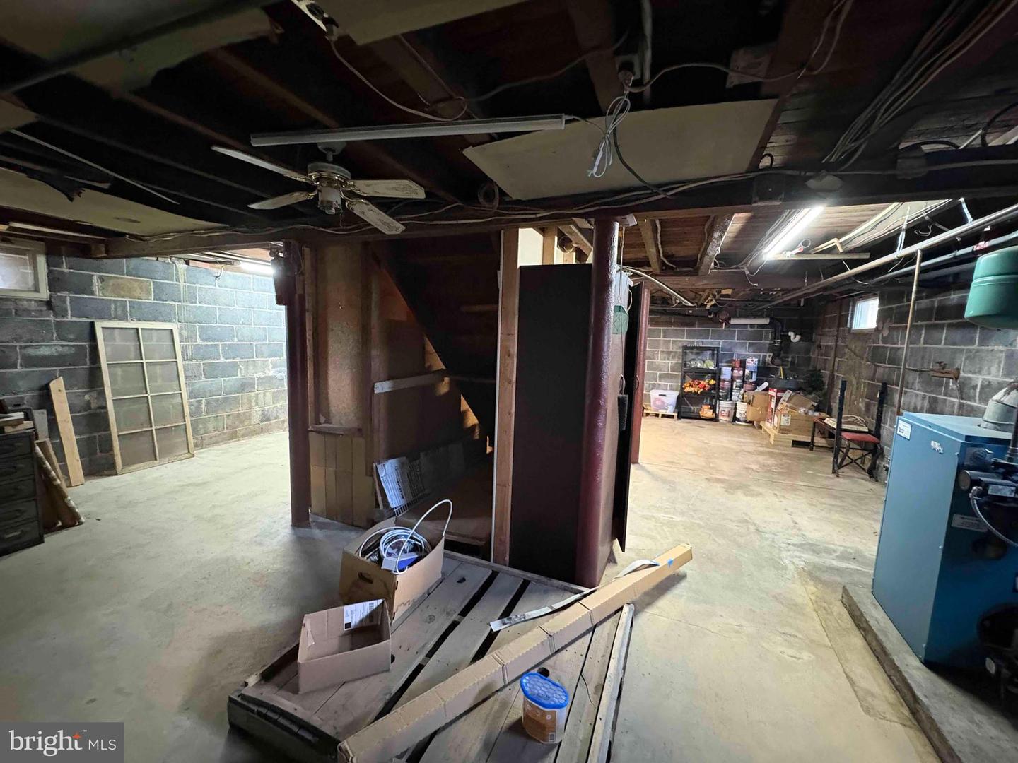 14 Arch St Property Photo 34
