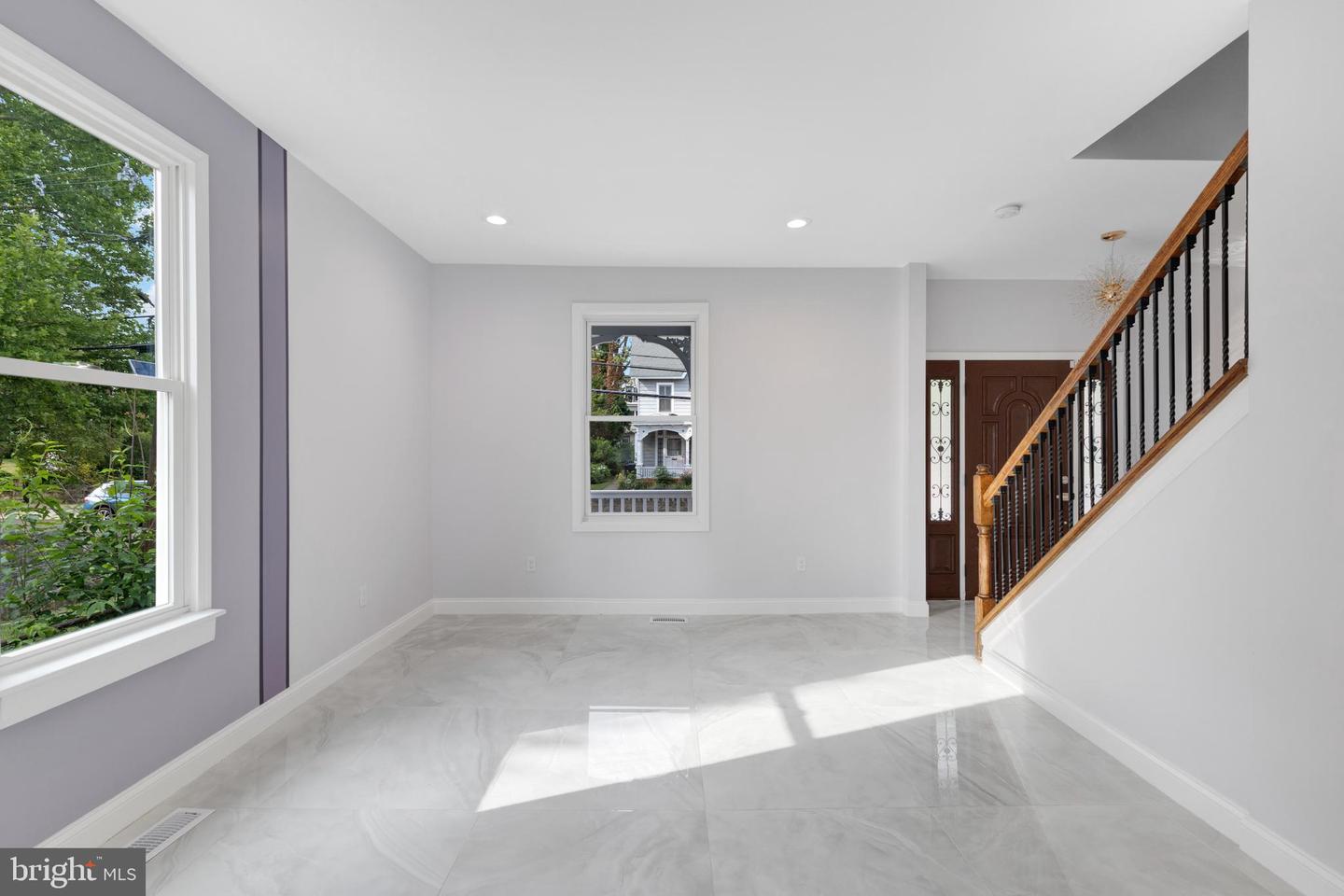 45 E Centre St Property Photo 21