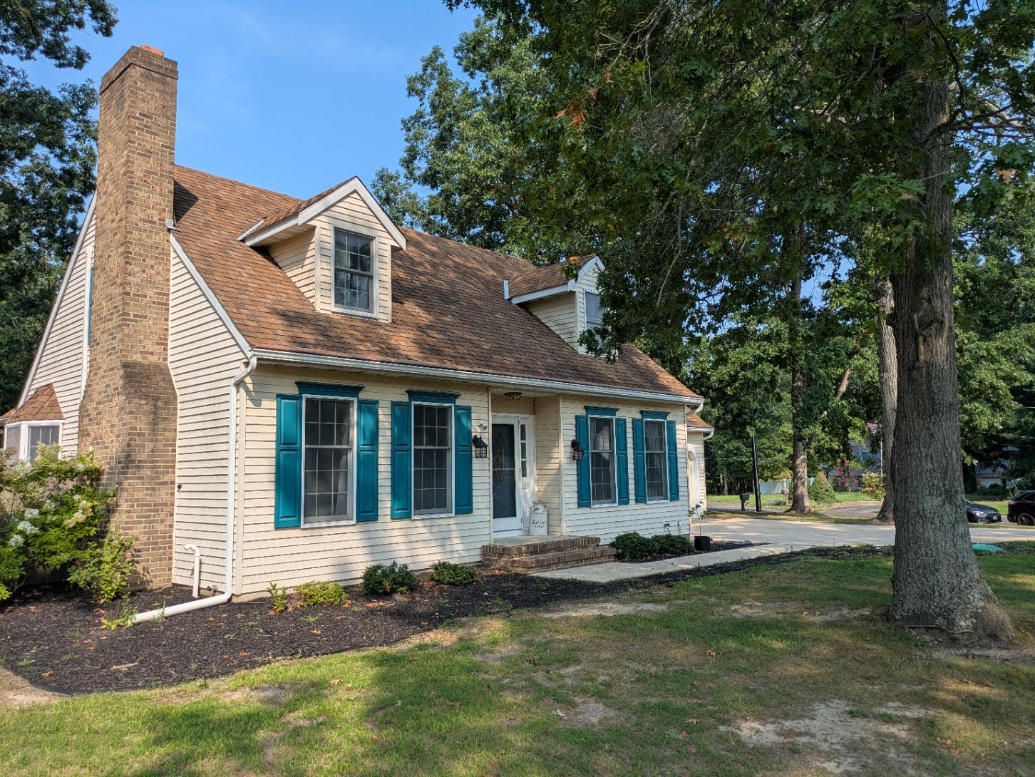 1 Sherwood Ct Property Photo 1