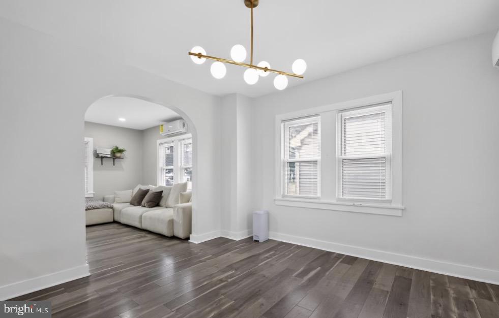 437 Sheridan Ave Property Photo 13