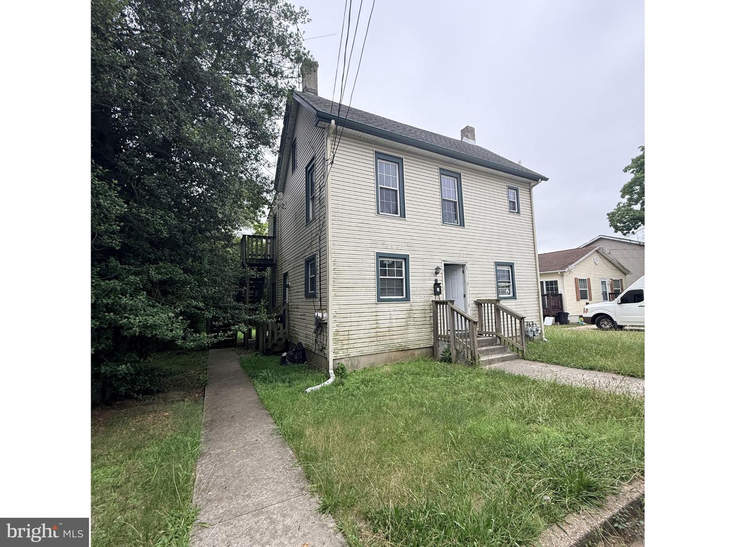 22 Madison Ave Property Photo 1