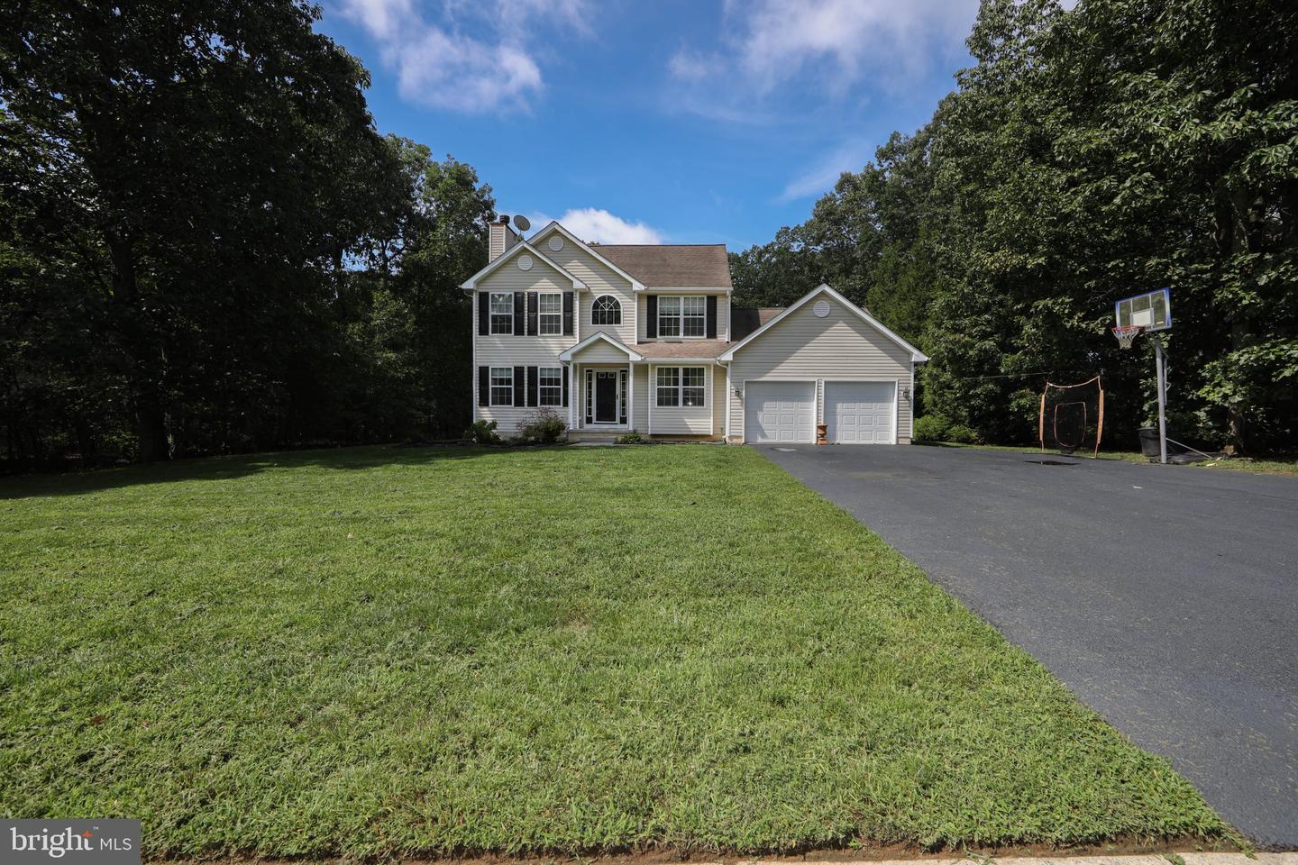671 Lantern Way Property Photo 2