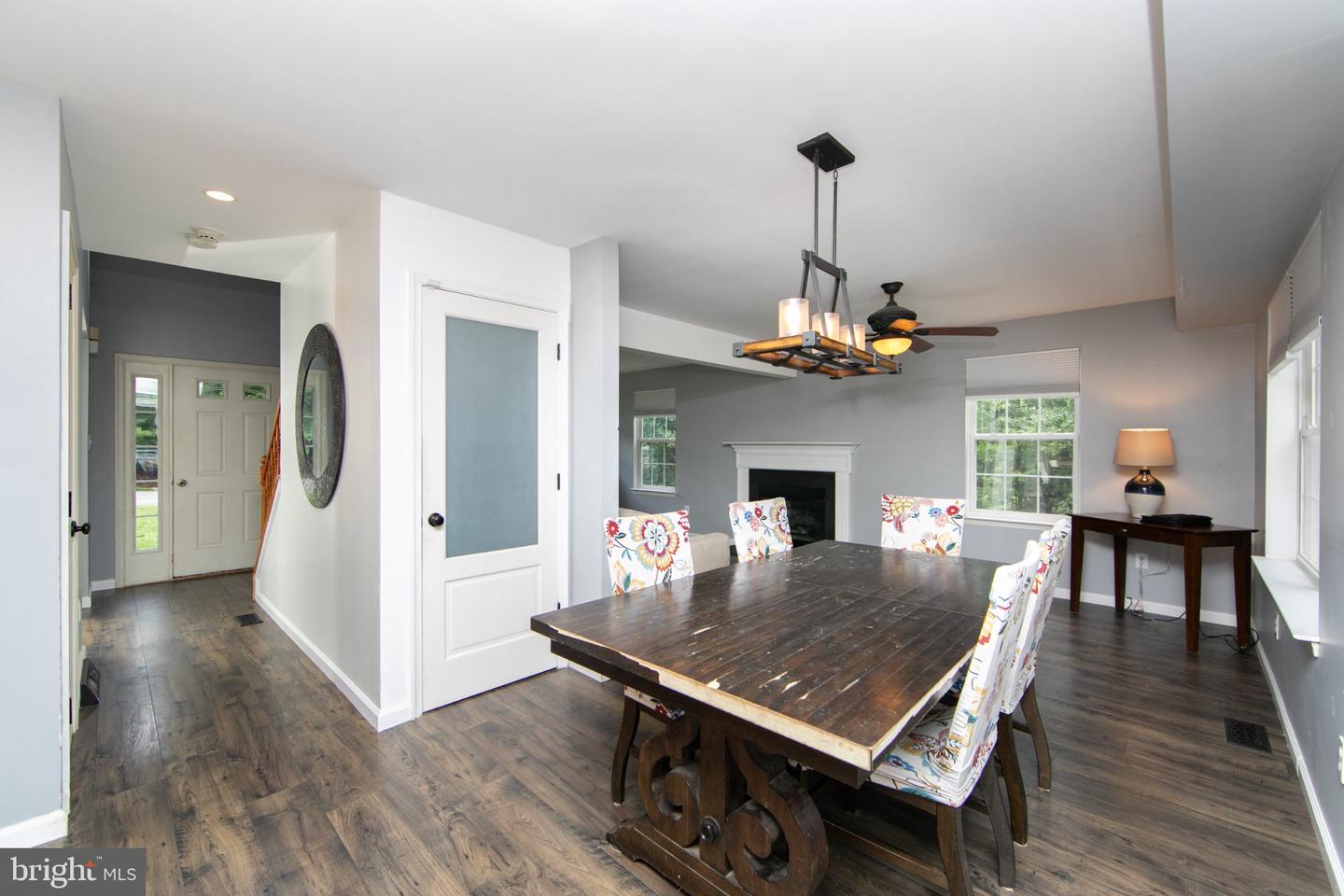 671 Lantern Way Property Photo 8