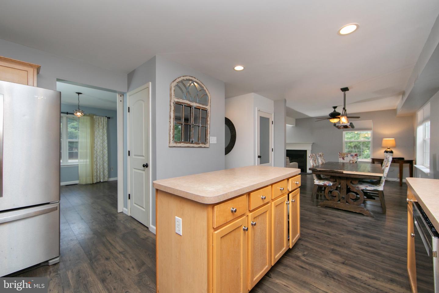 671 Lantern Way Property Photo 12