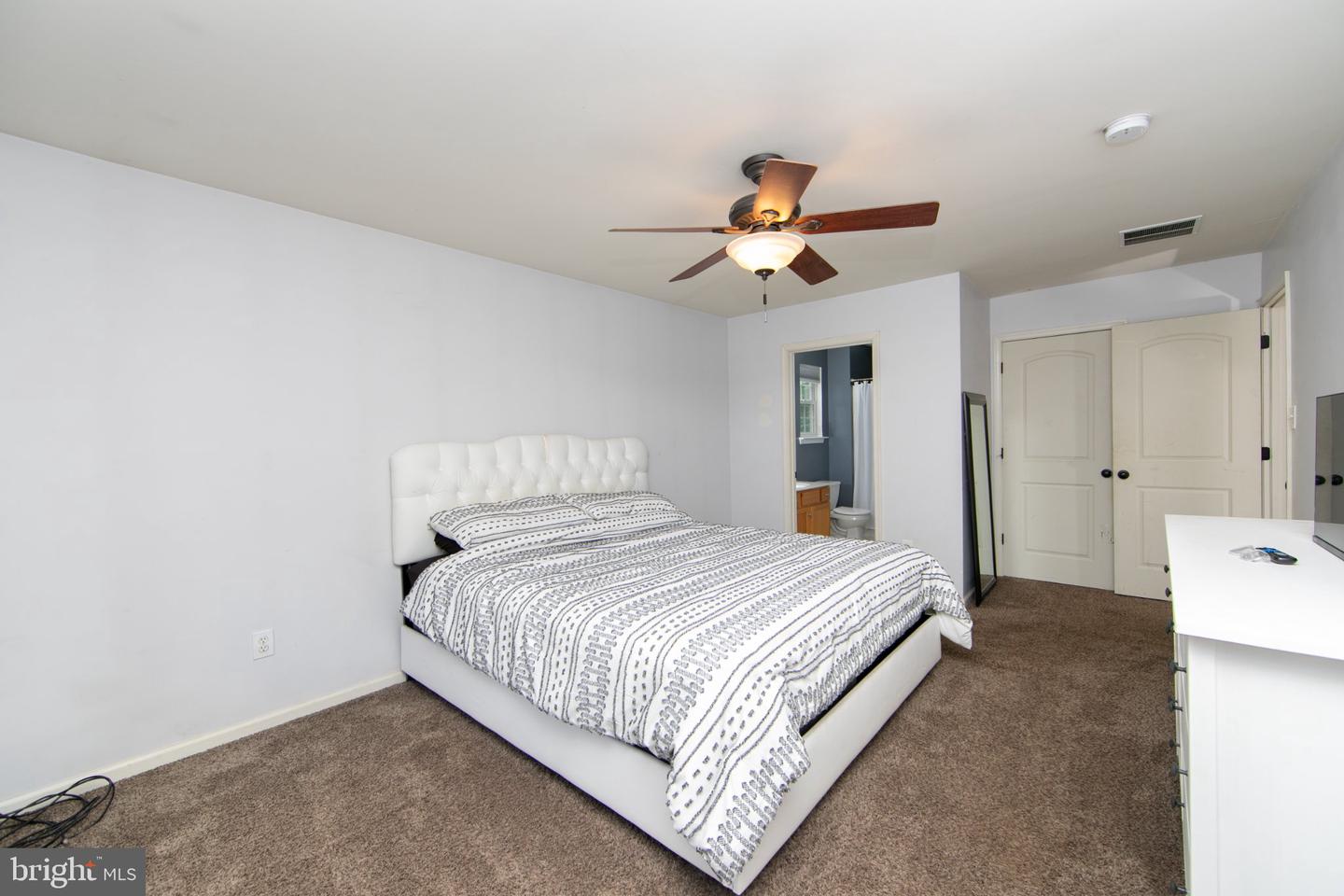 671 Lantern Way Property Photo 18