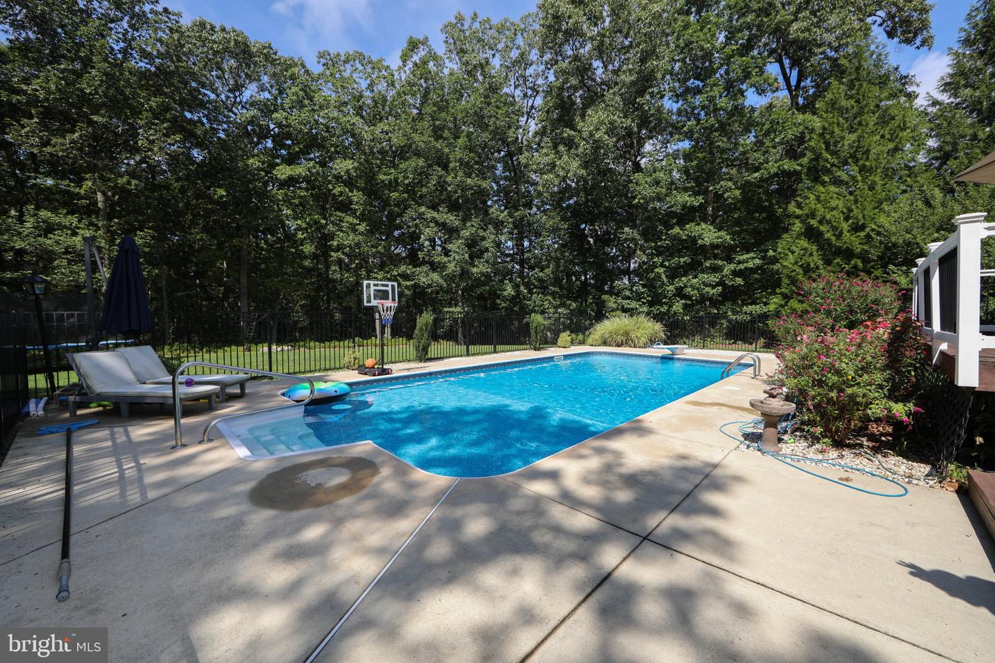 671 Lantern Way Property Photo 33