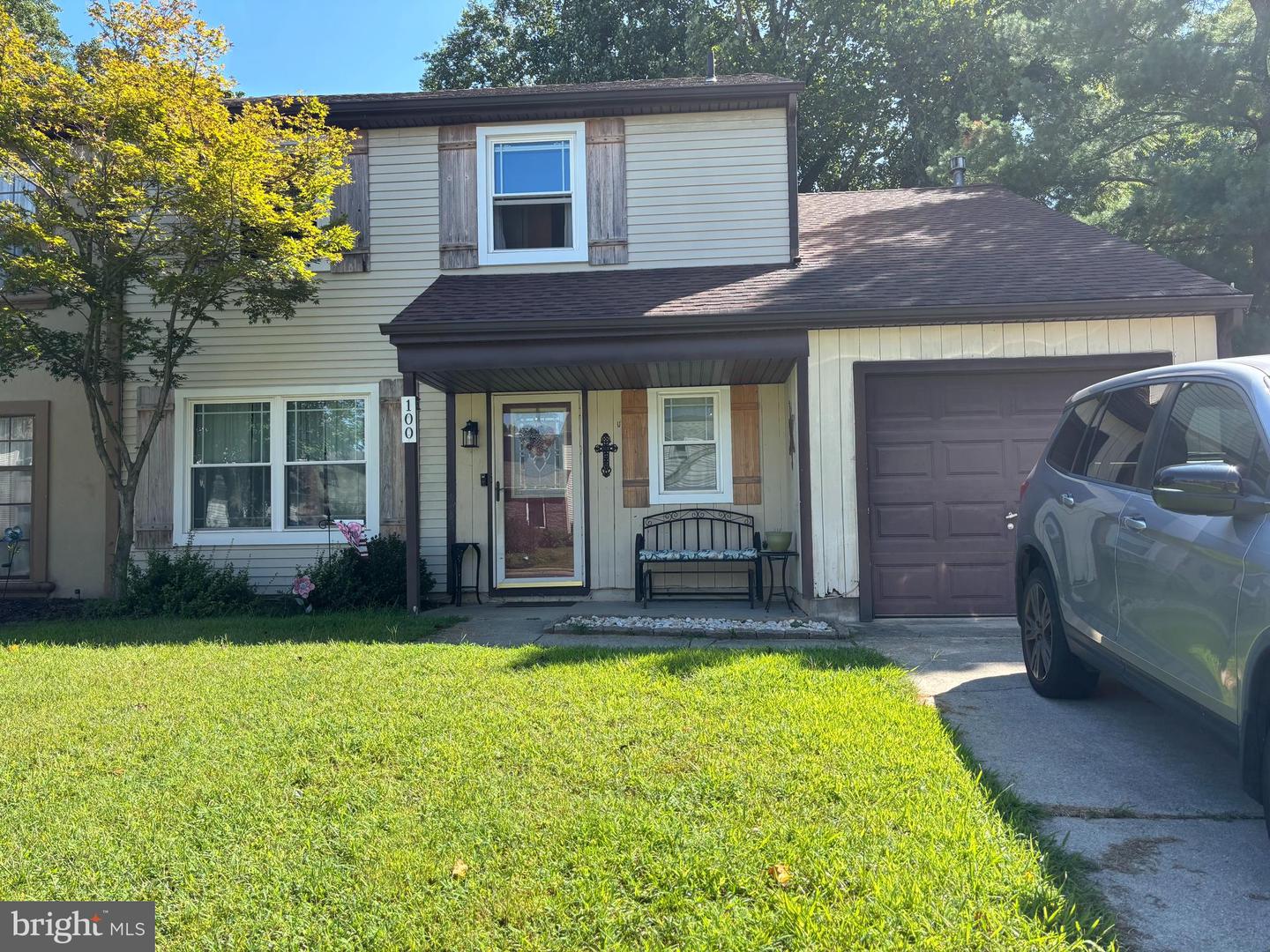 100 Woodvale Ln Property Photo 12