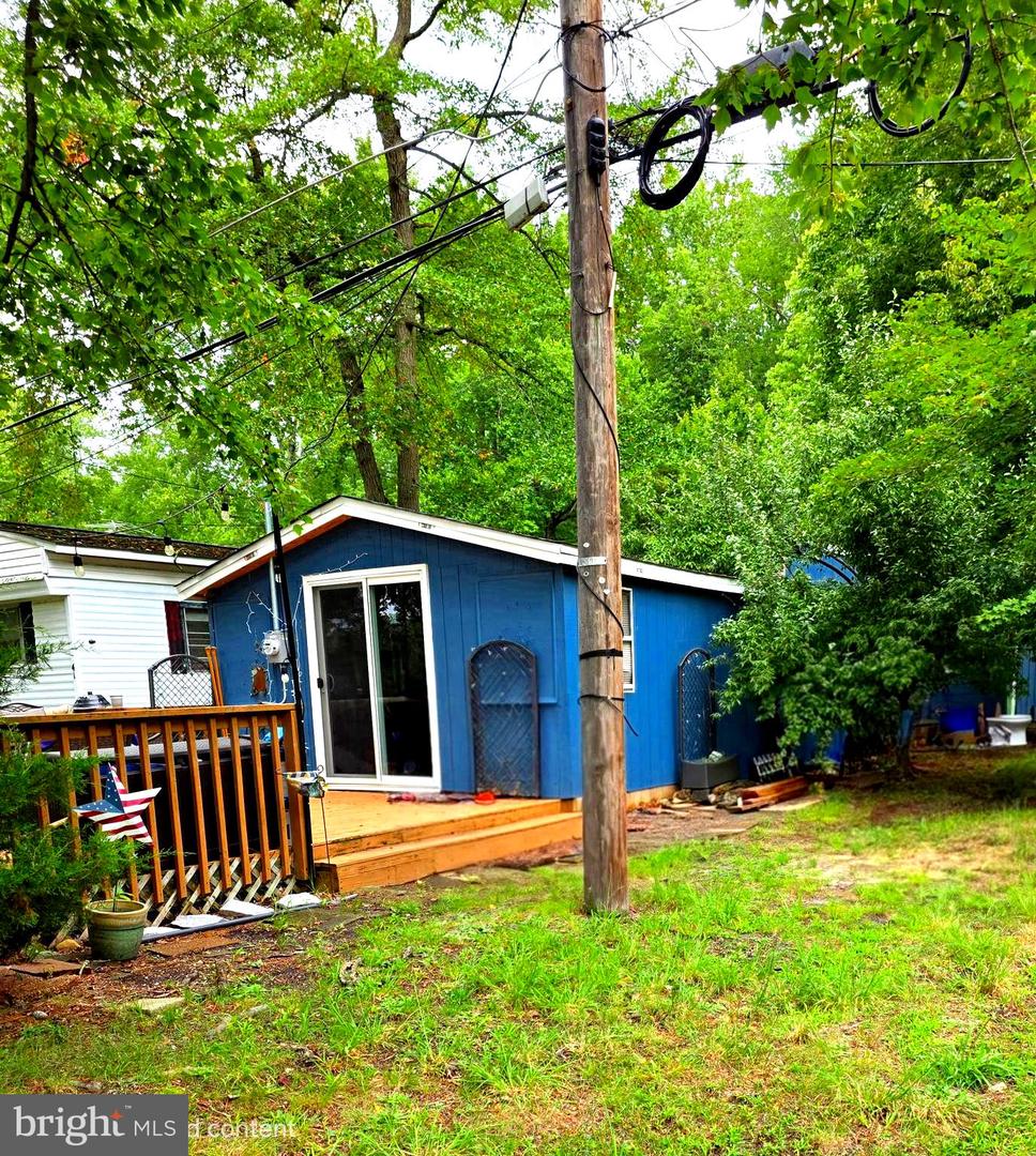 39 N Shore Dr Property Photo 4