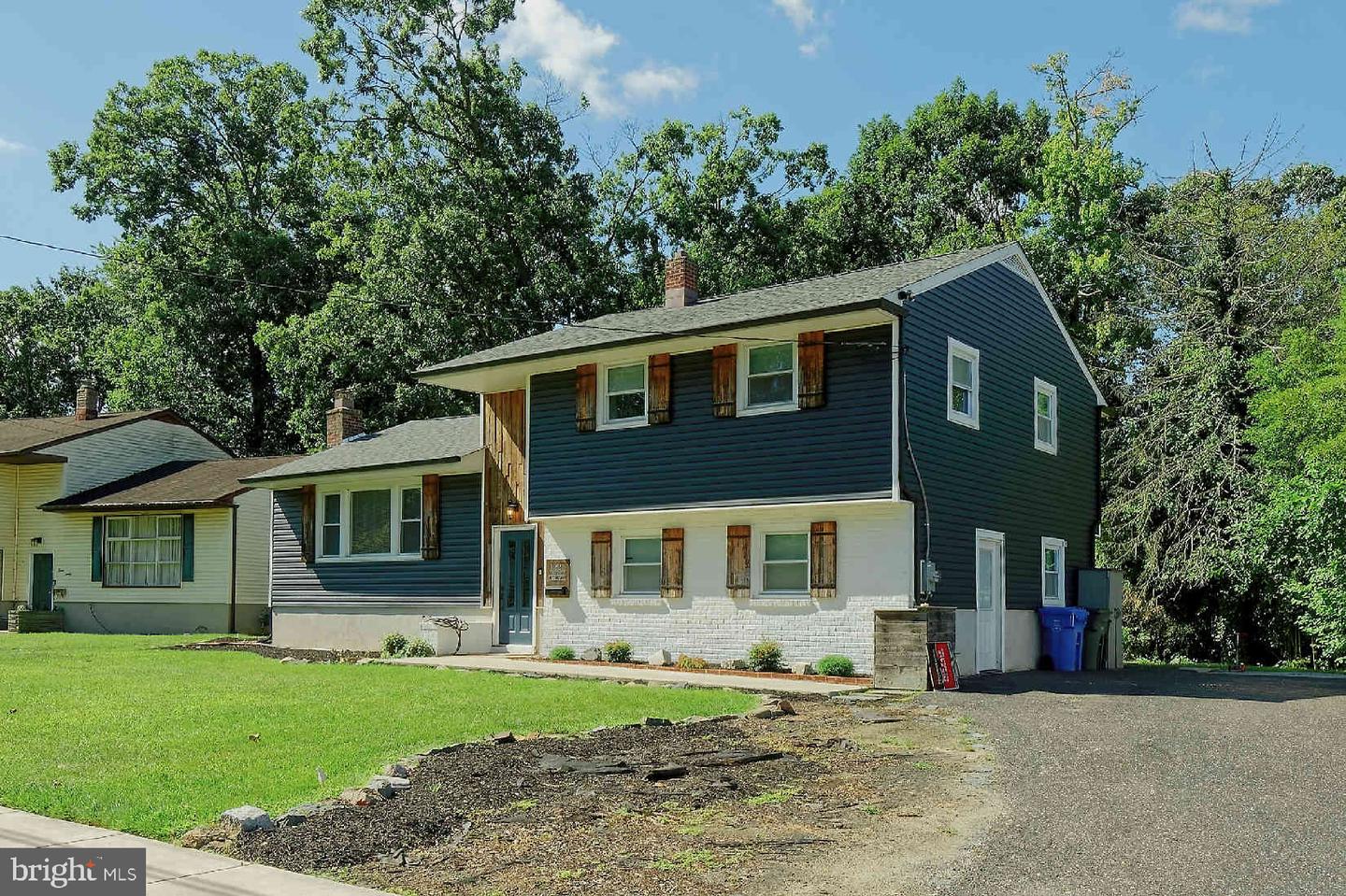 1222 Glen Ridge Dr Property Photo 1