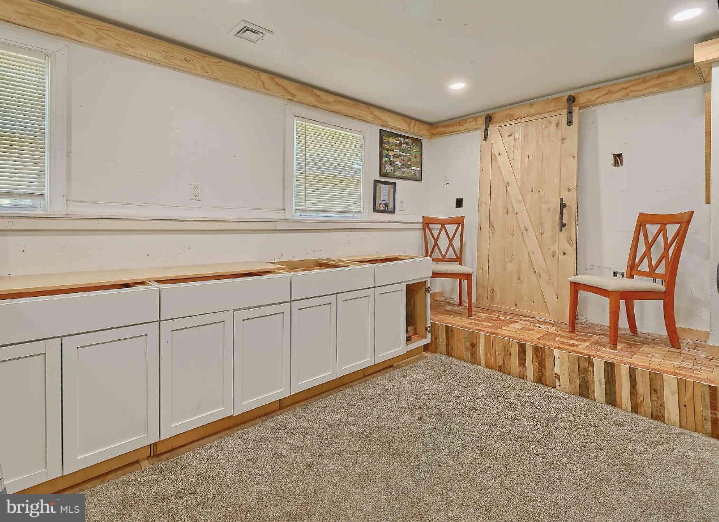 1222 Glen Ridge Dr Property Photo 24