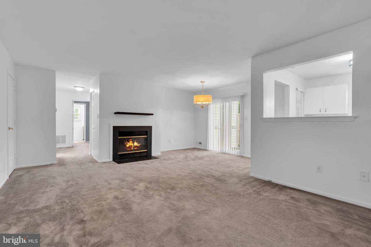155 Steeplechase Ct Property Photo 6