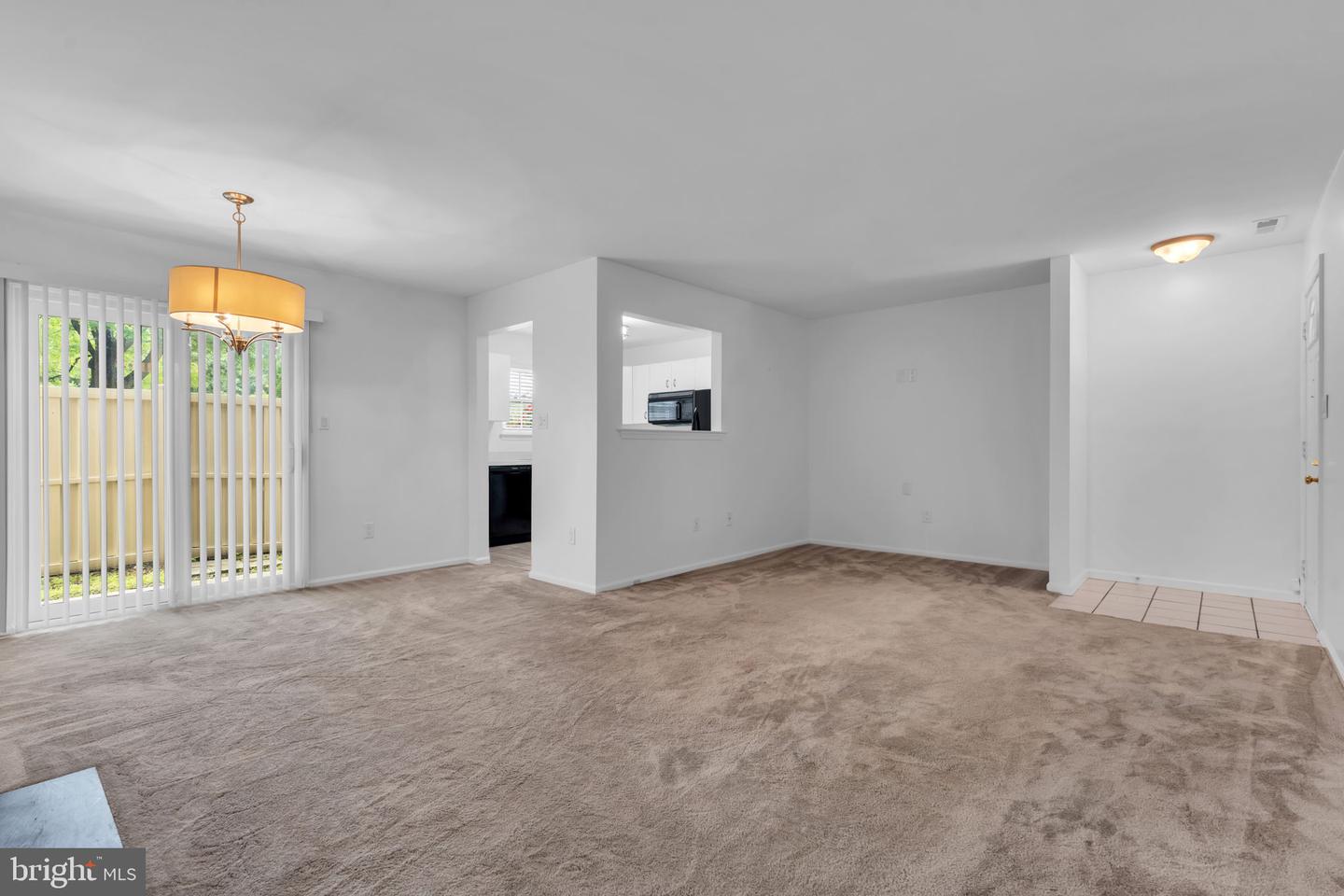 155 Steeplechase Ct Property Photo 7