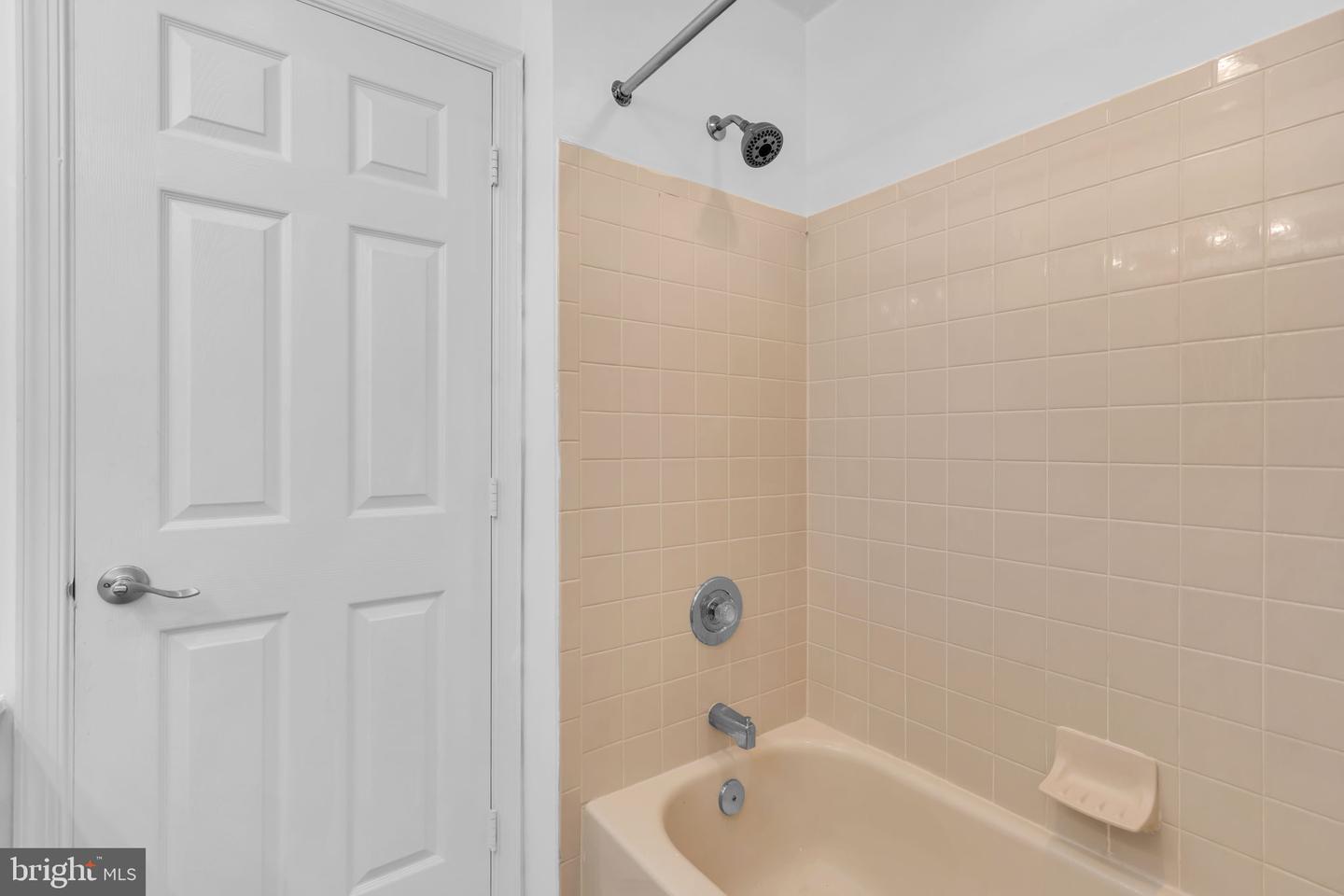 155 Steeplechase Ct Property Photo 12
