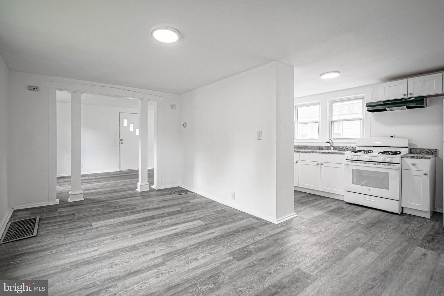 38 Bellevue Ave Property Photo 9