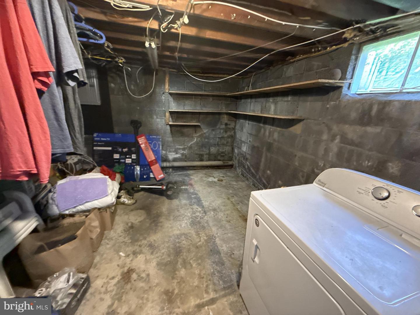 311 Simpson Ave Property Photo 17