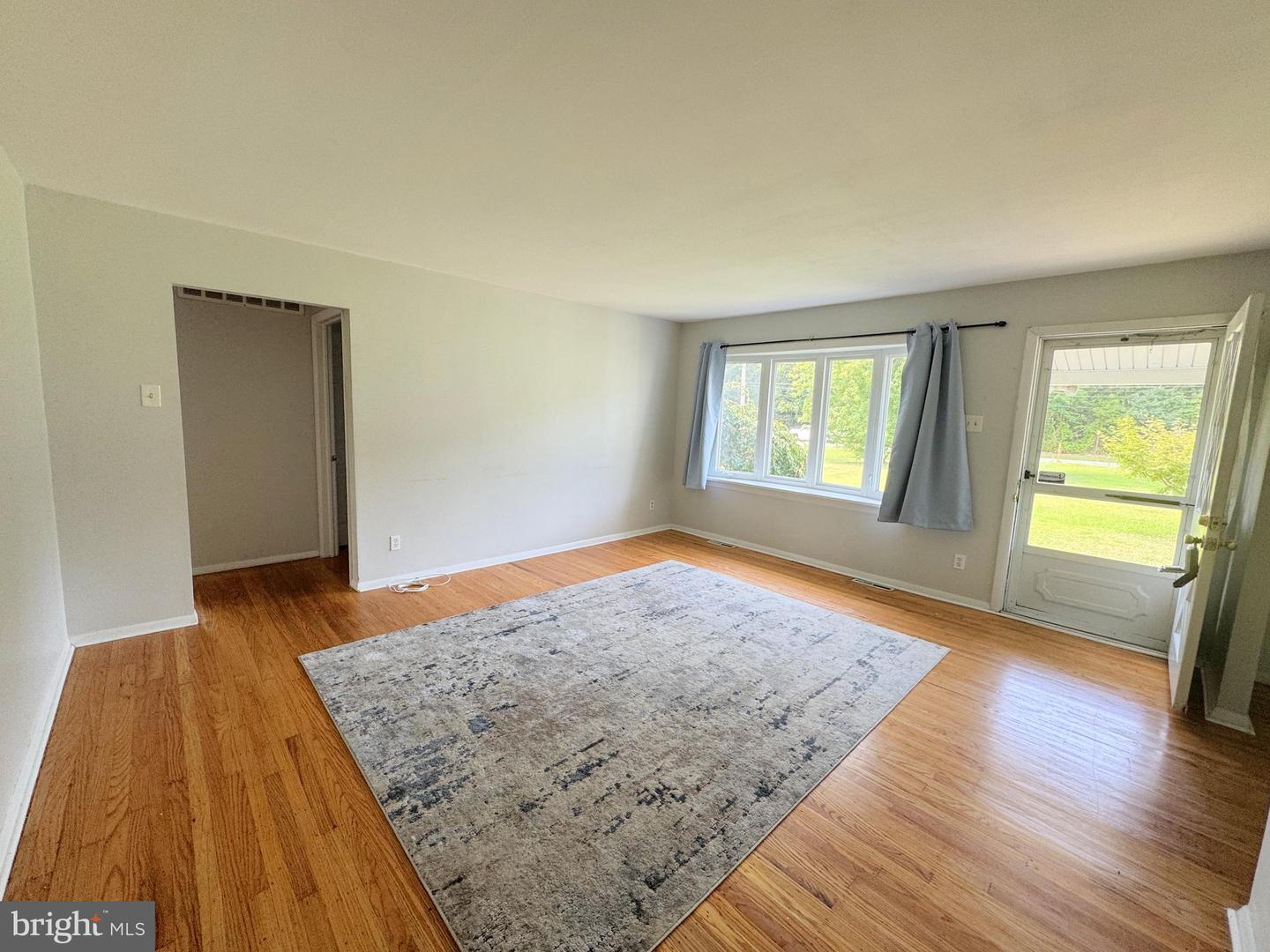 310 Fish Pond Rd Property Photo 4