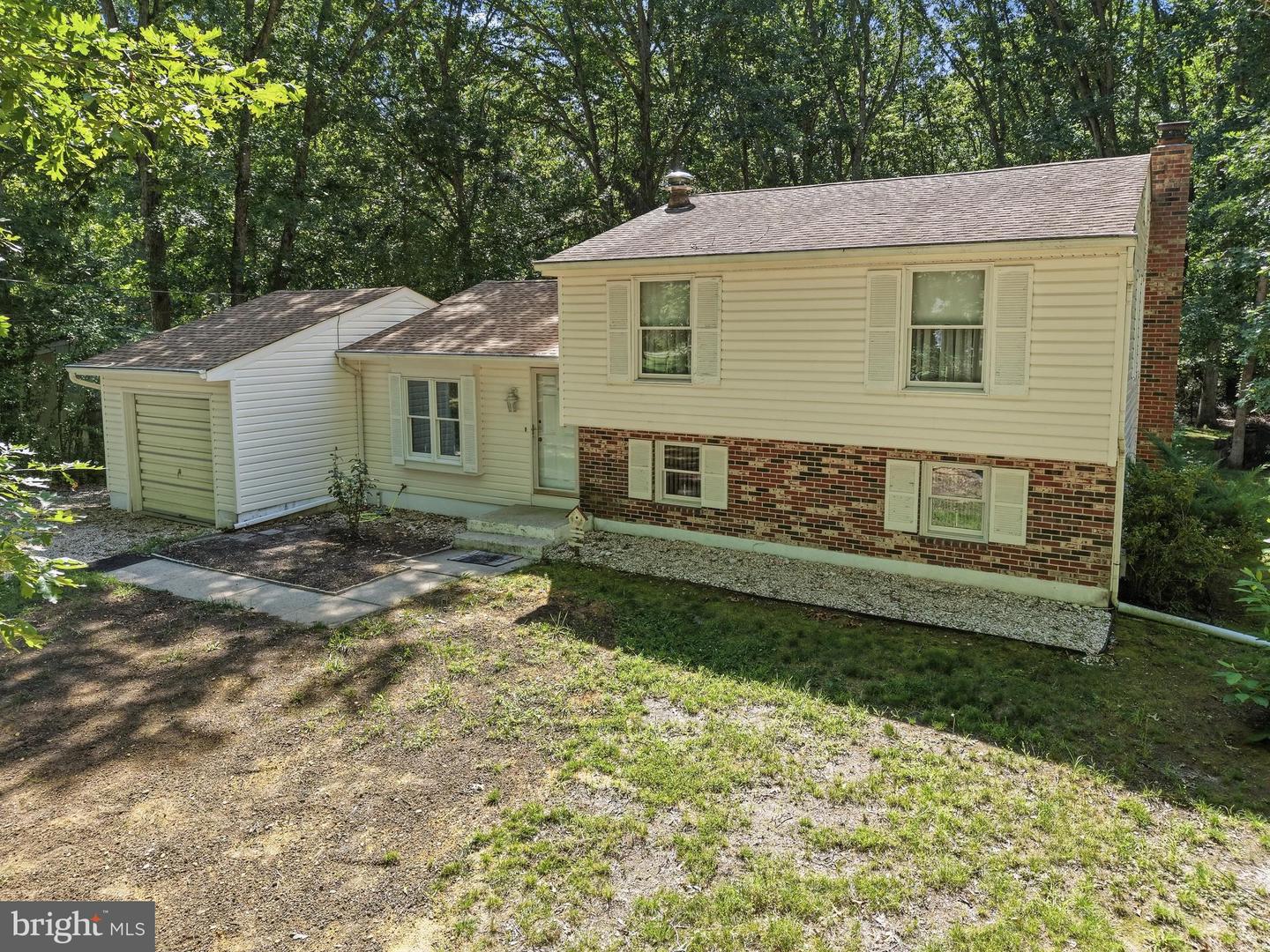 1329 SUNSET AVE Property Photo 1