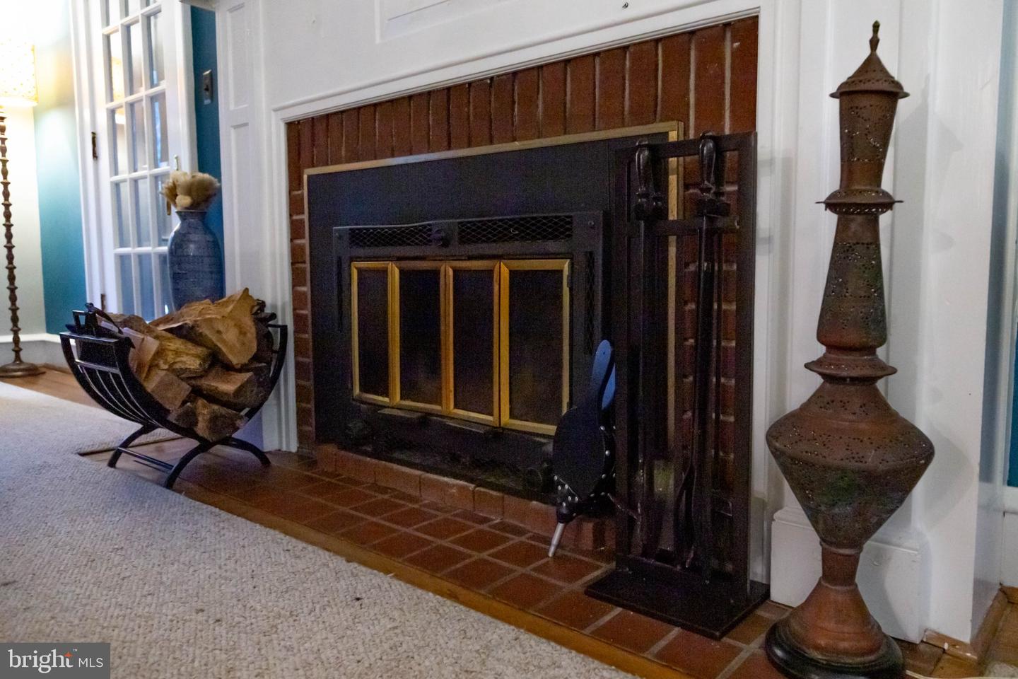 250 Delaware St Property Photo 15