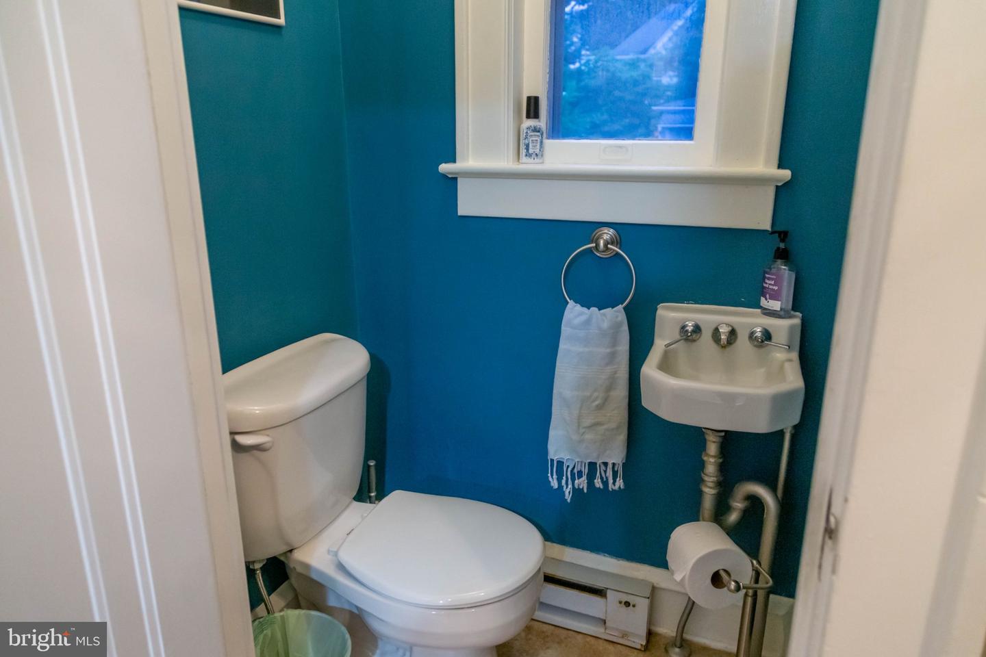 250 Delaware St Property Photo 27