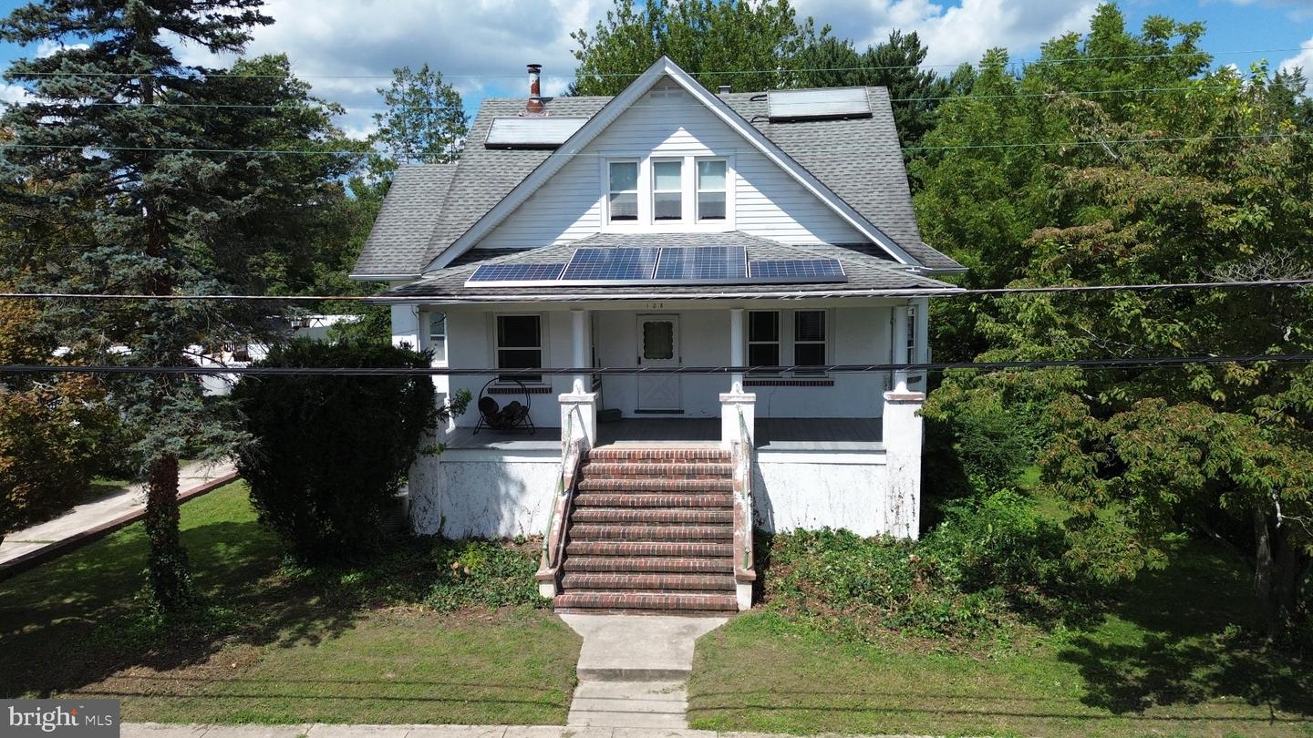 128 Mcclelland Ave Property Photo 3