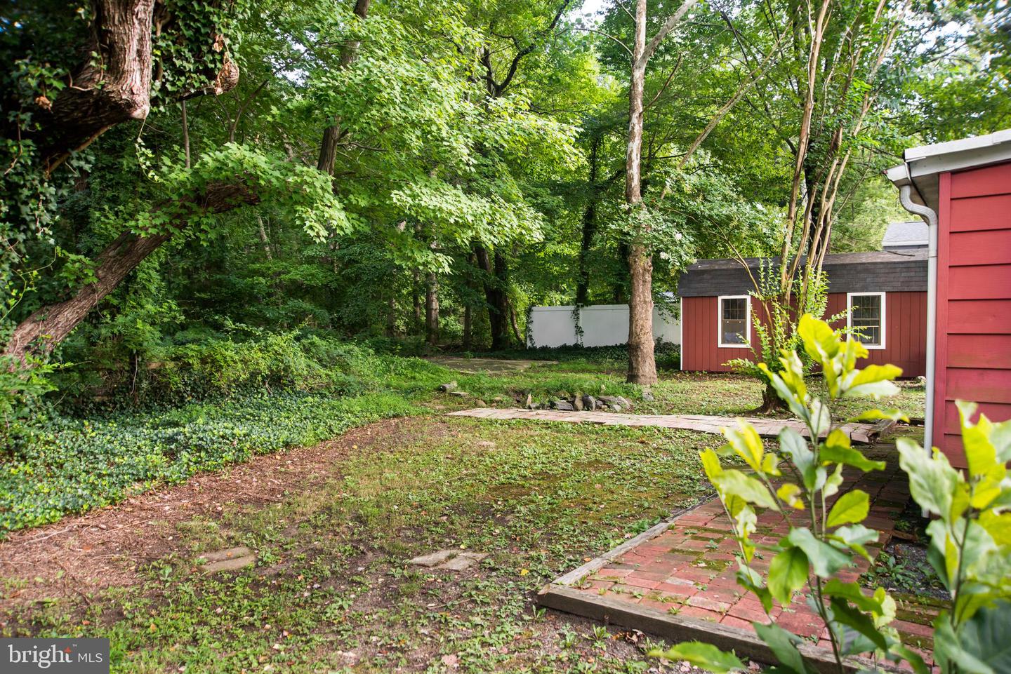 632 1st Ave Property Photo 7