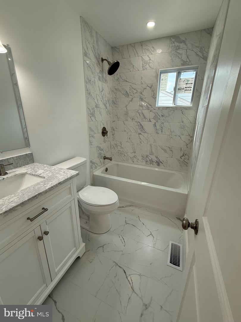 293 Somerset Rd Property Photo 17