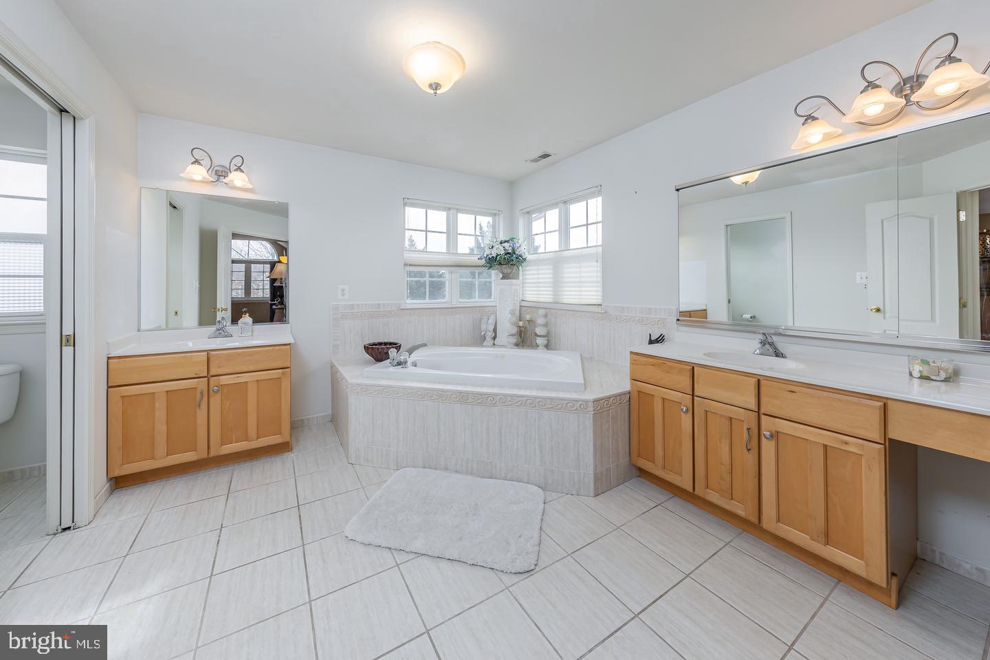 10 Morning Glory Cir Property Photo 17