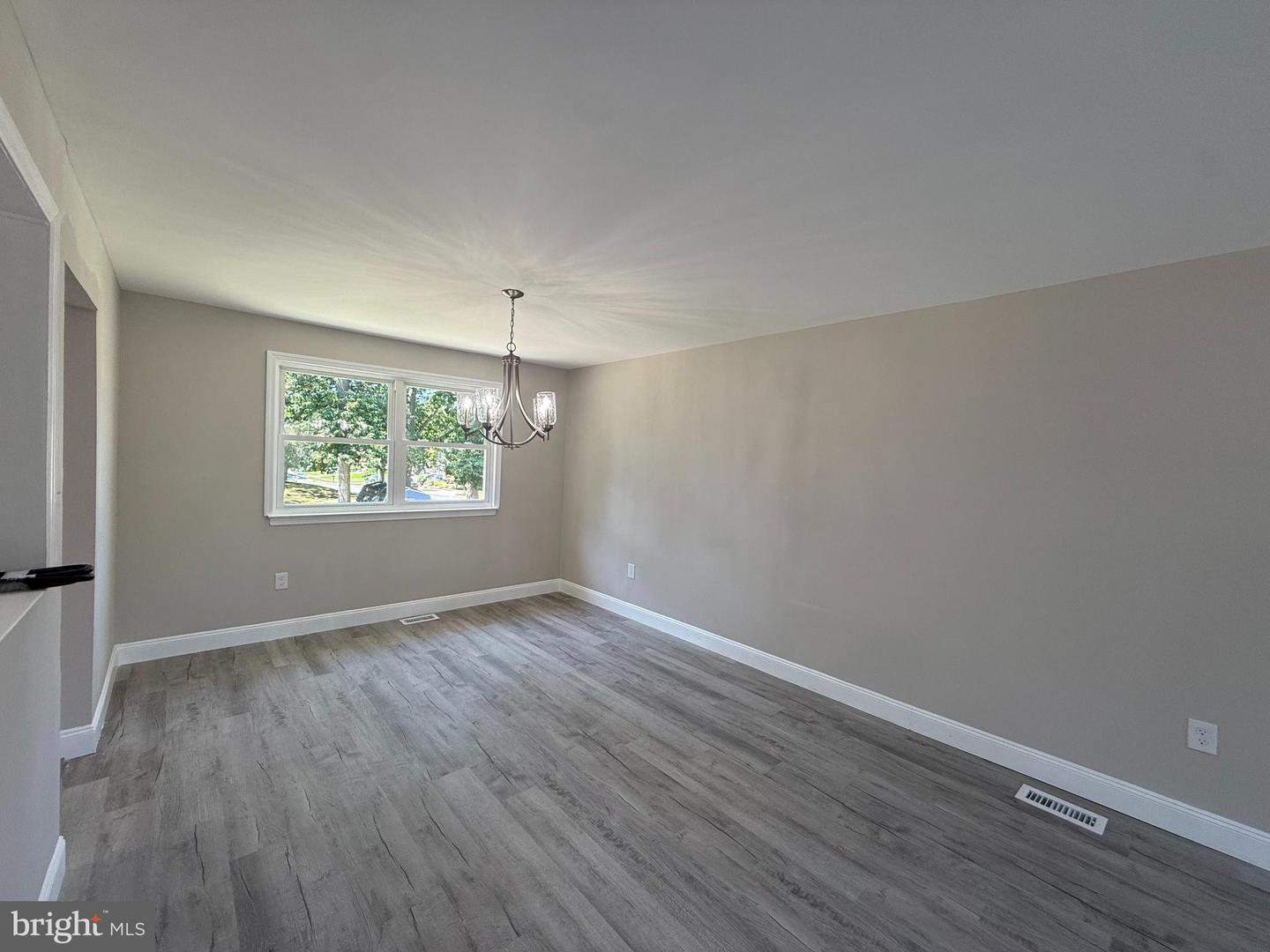 1 Beechwood St Property Photo 16