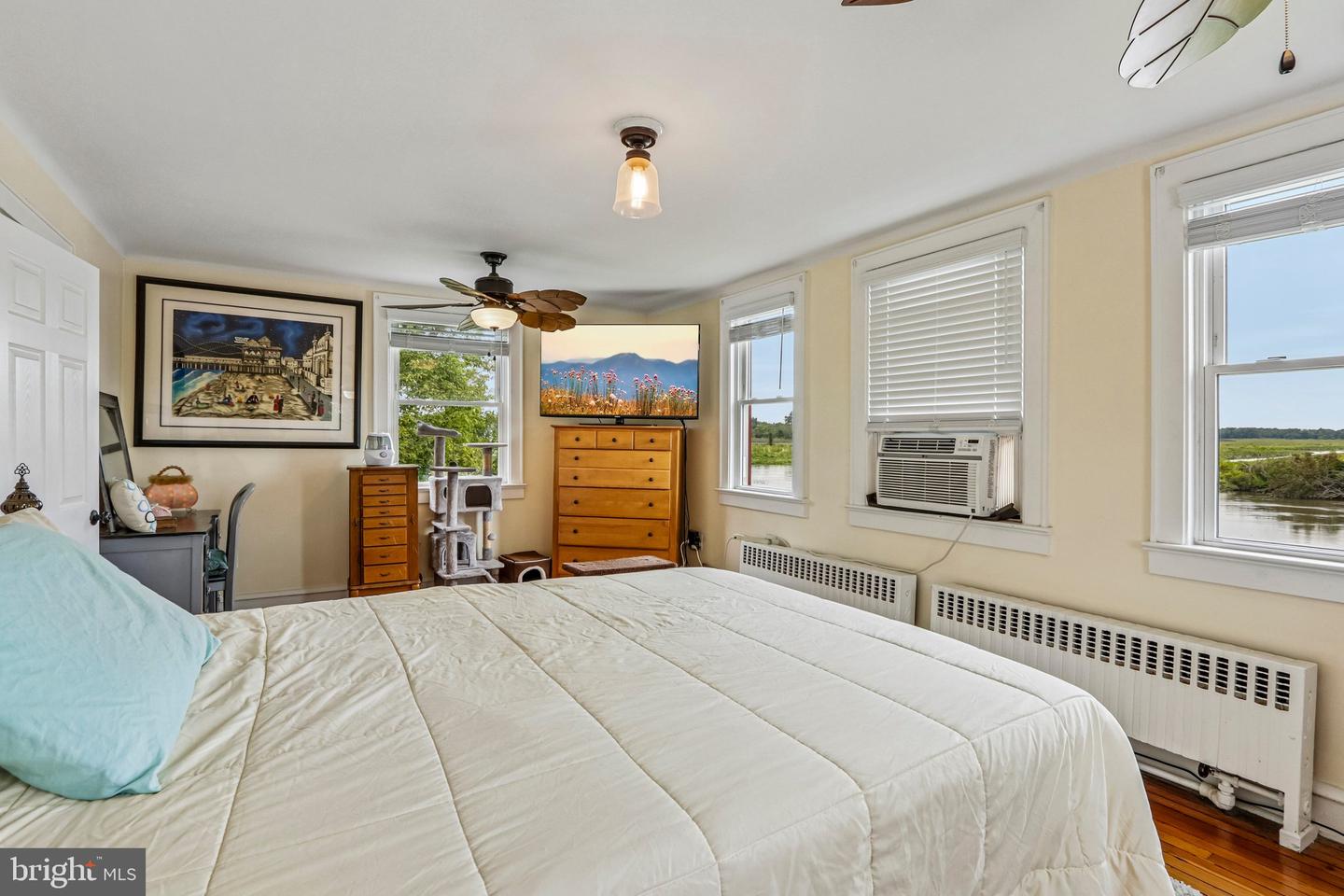 3 S Bridgeport Rd Property Photo 36