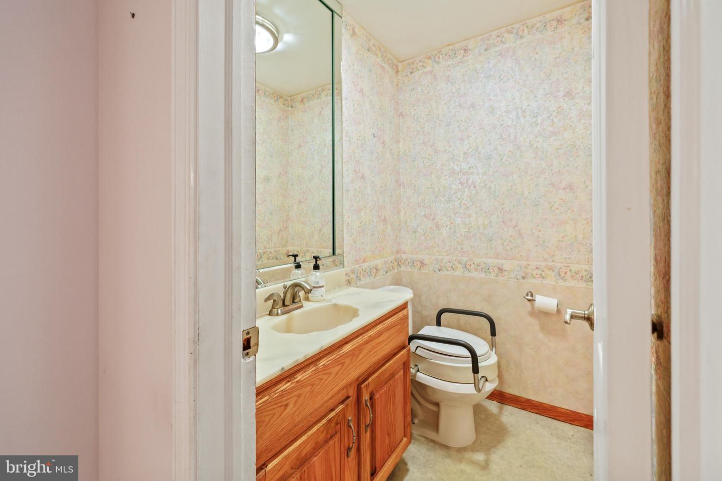 128 Alliance St Property Photo 13