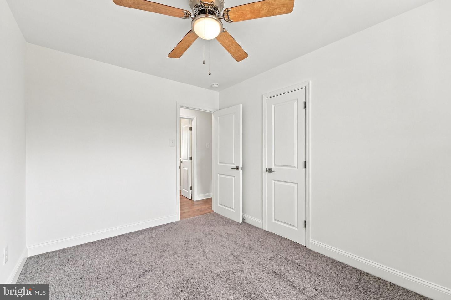 546 Muhlenberg Ave Property Photo 20