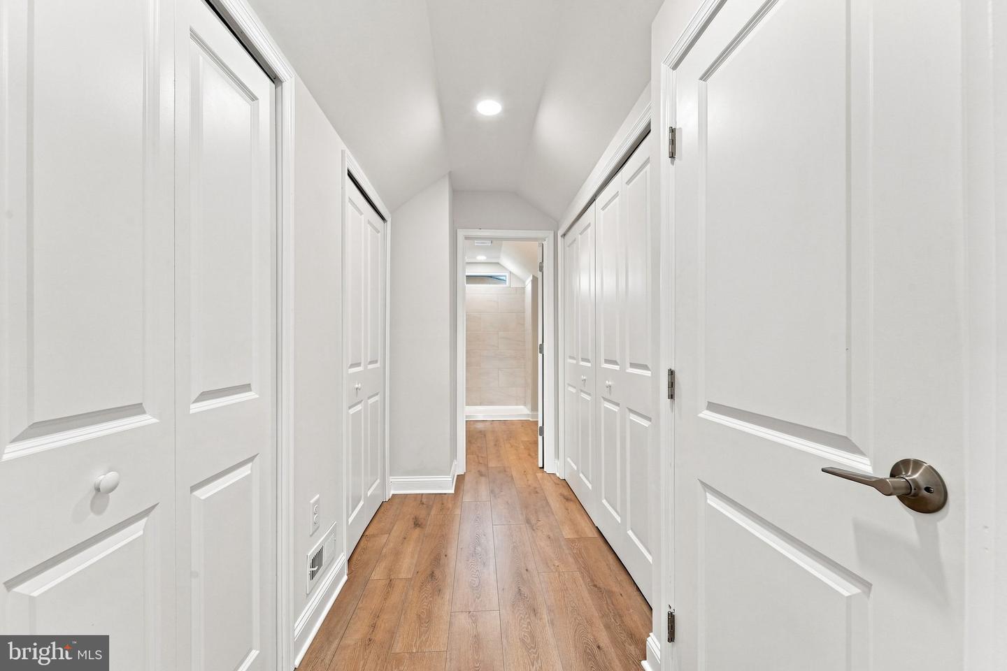 546 Muhlenberg Ave Property Photo 32
