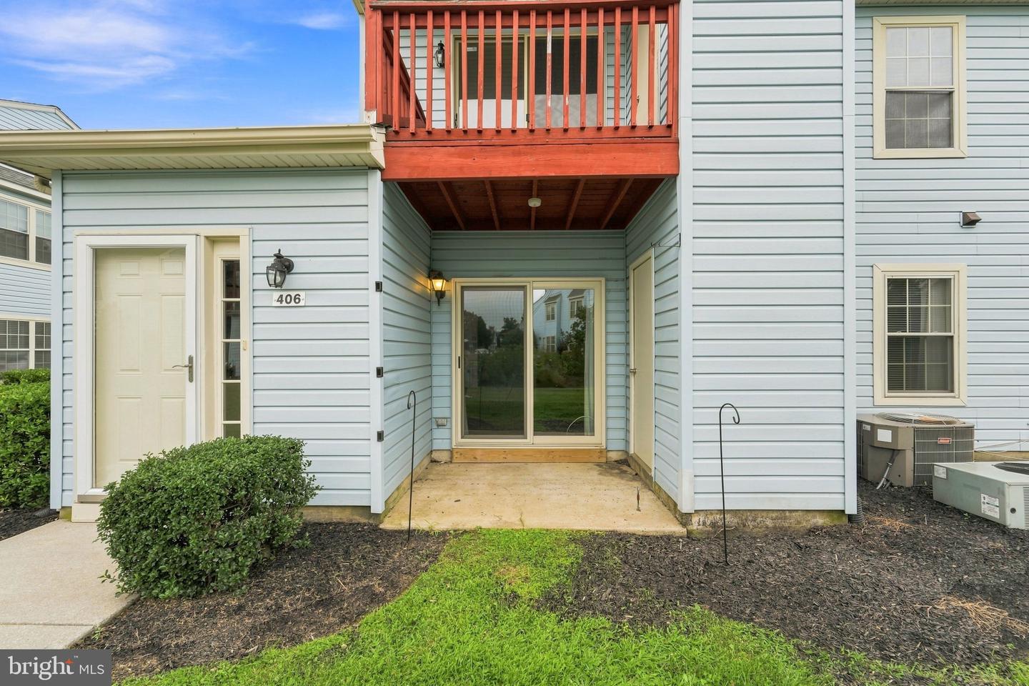 405 Atlanta Ct Property Photo 23