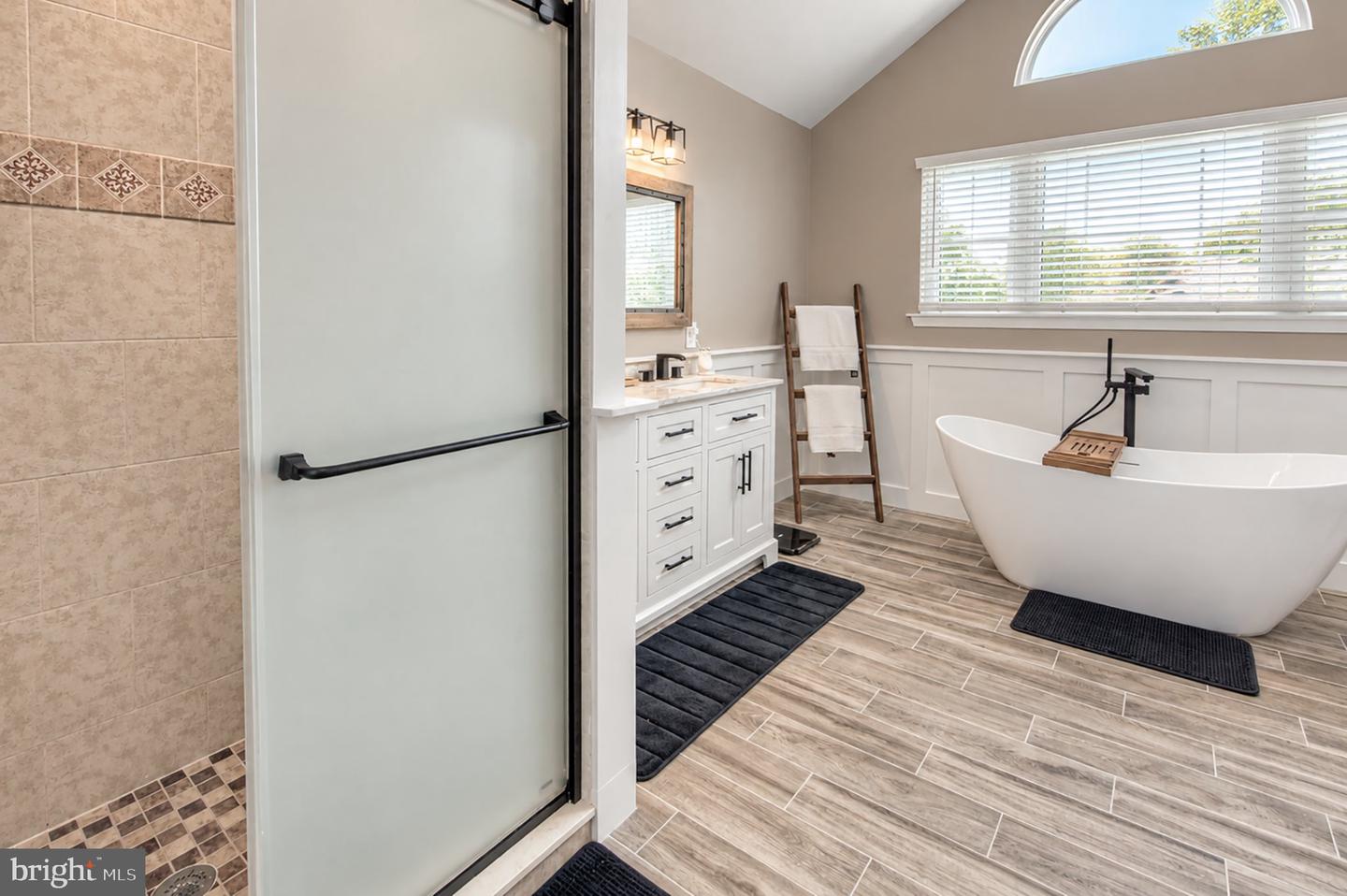 109 Pine Property Photo 40