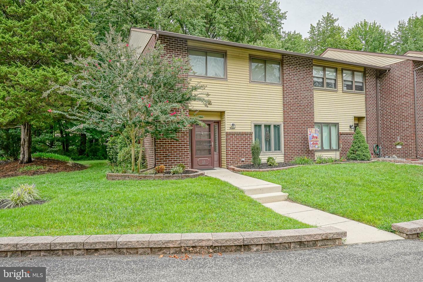 13 Buckthorn Ct Property Photo 1