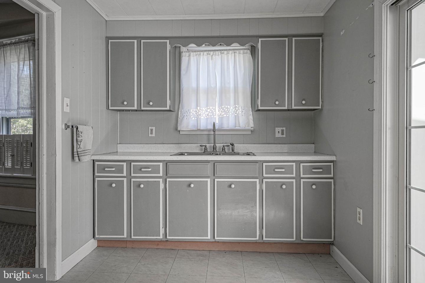 401 W Jersey Ave Property Photo 18