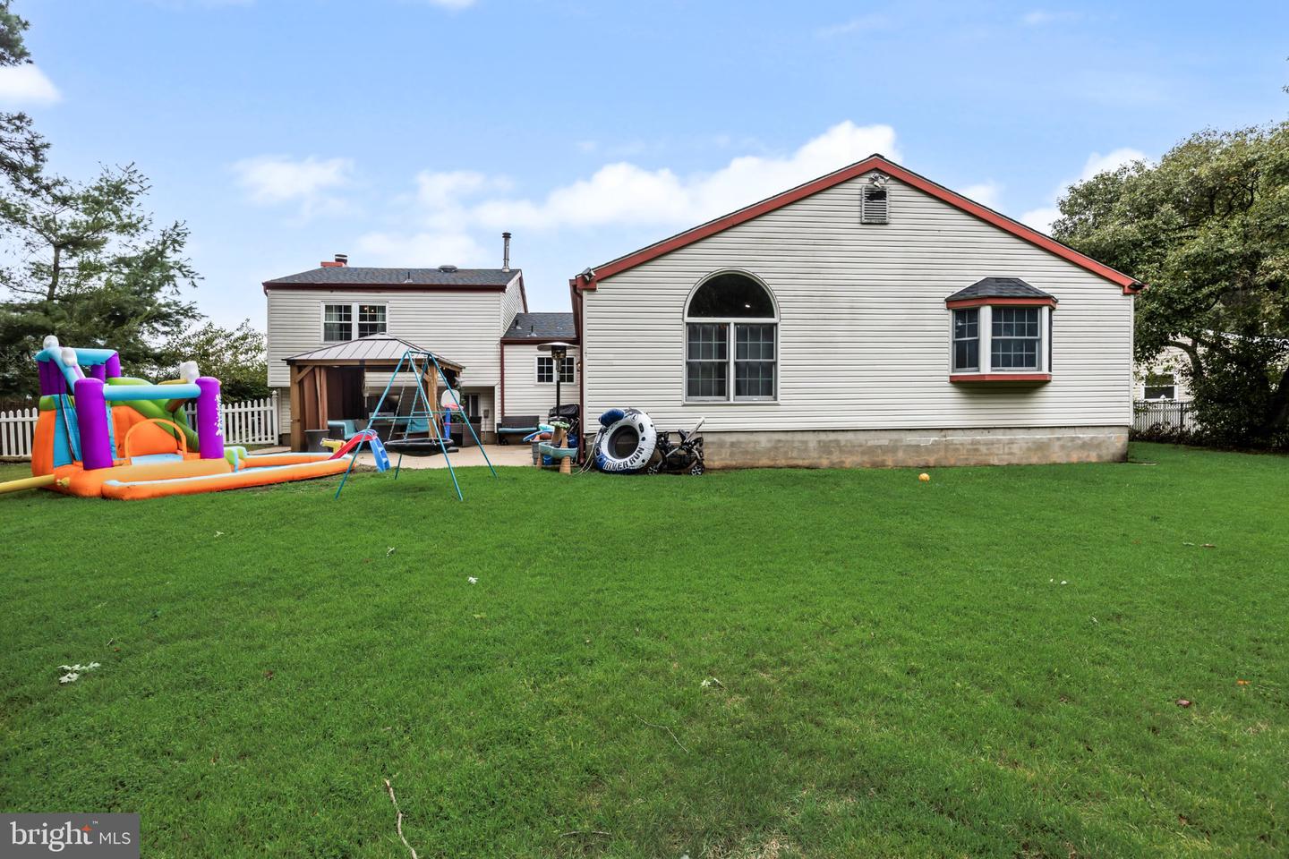 2 Atlas Ct Property Photo 23