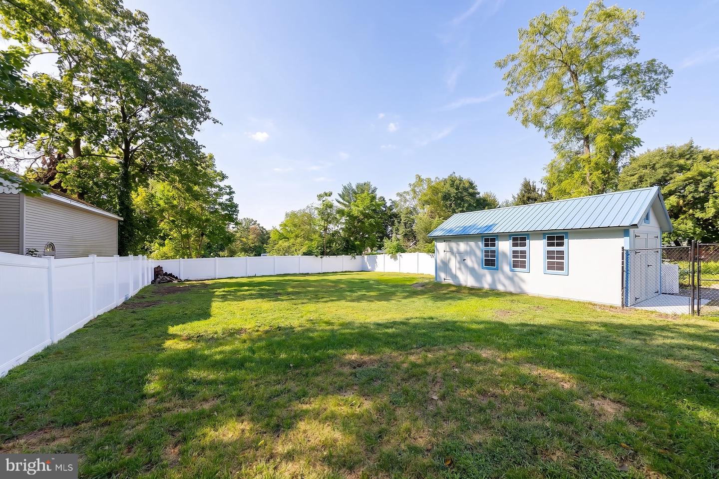 522 Cedar Ave Property Photo 4