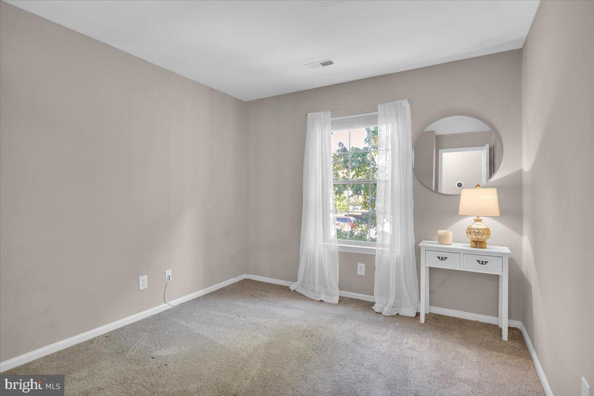 612 Covington Ct Property Photo 12
