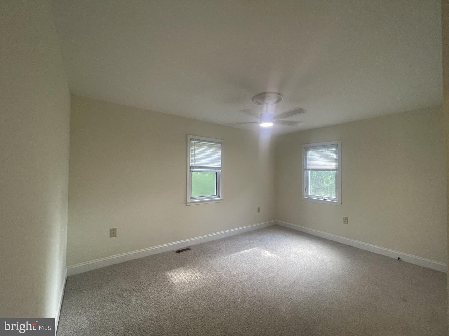 121 Buck Rd Property Photo 9