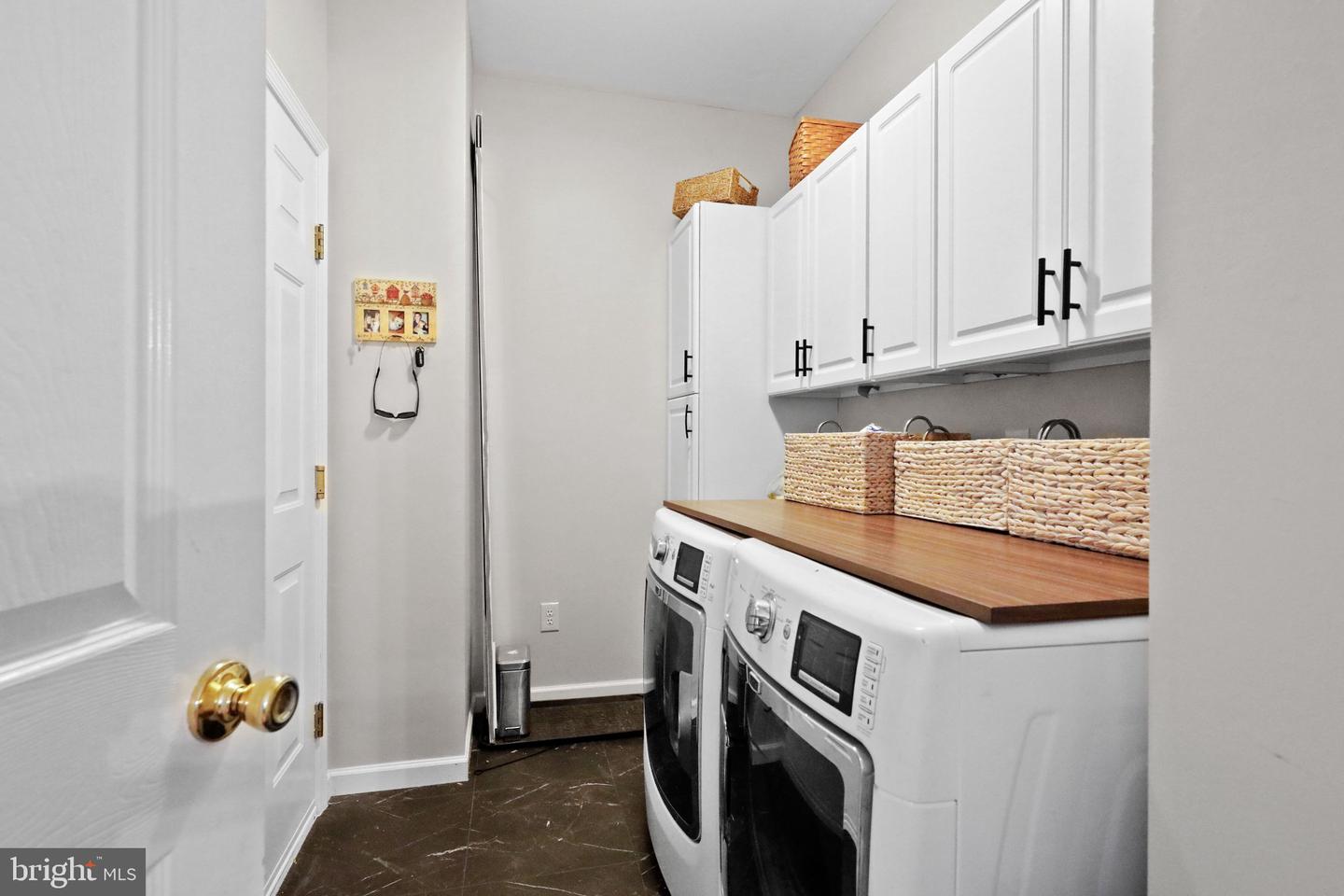 6 Armitage Ct Property Photo 10