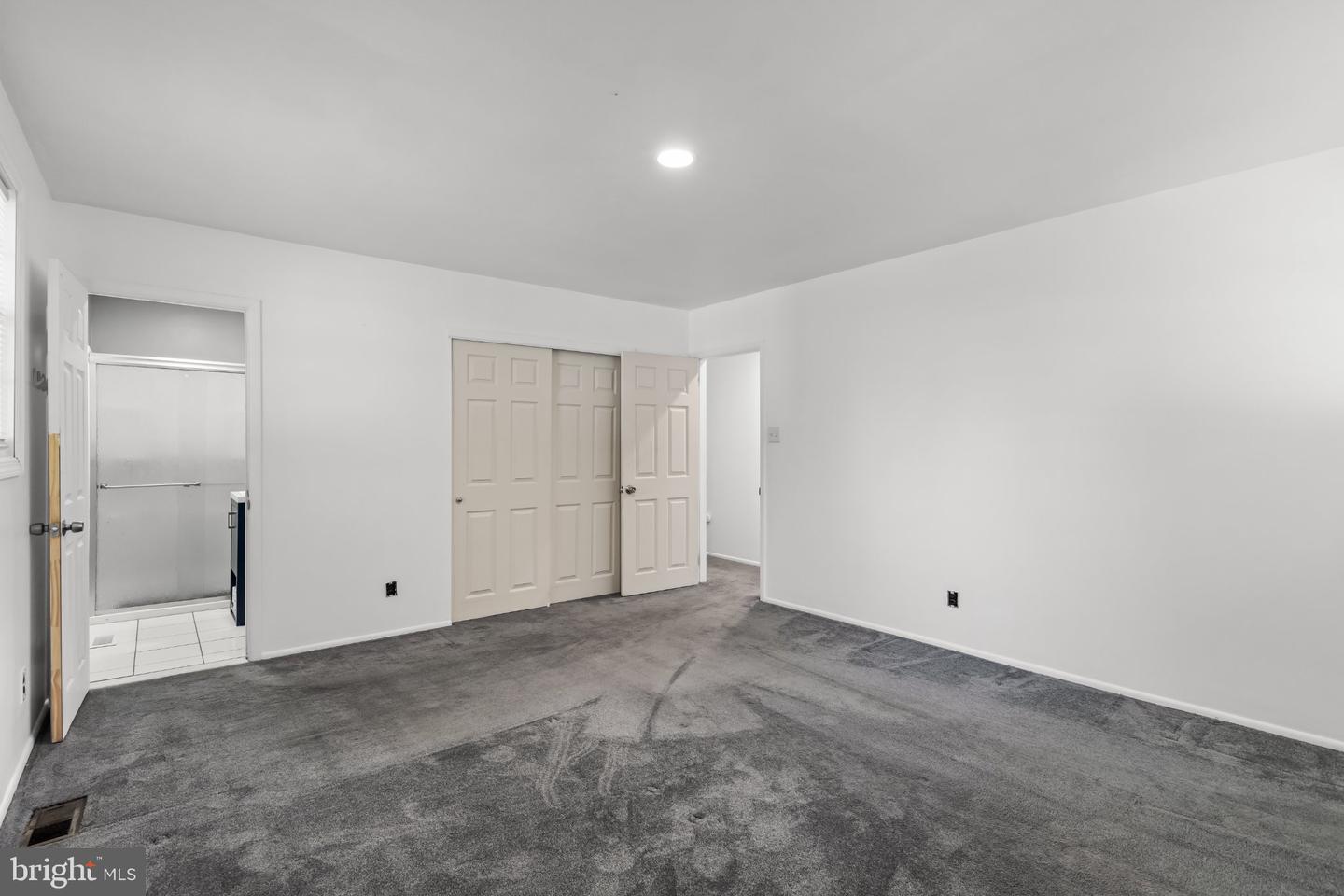 85 Myrtle Ave Property Photo 23