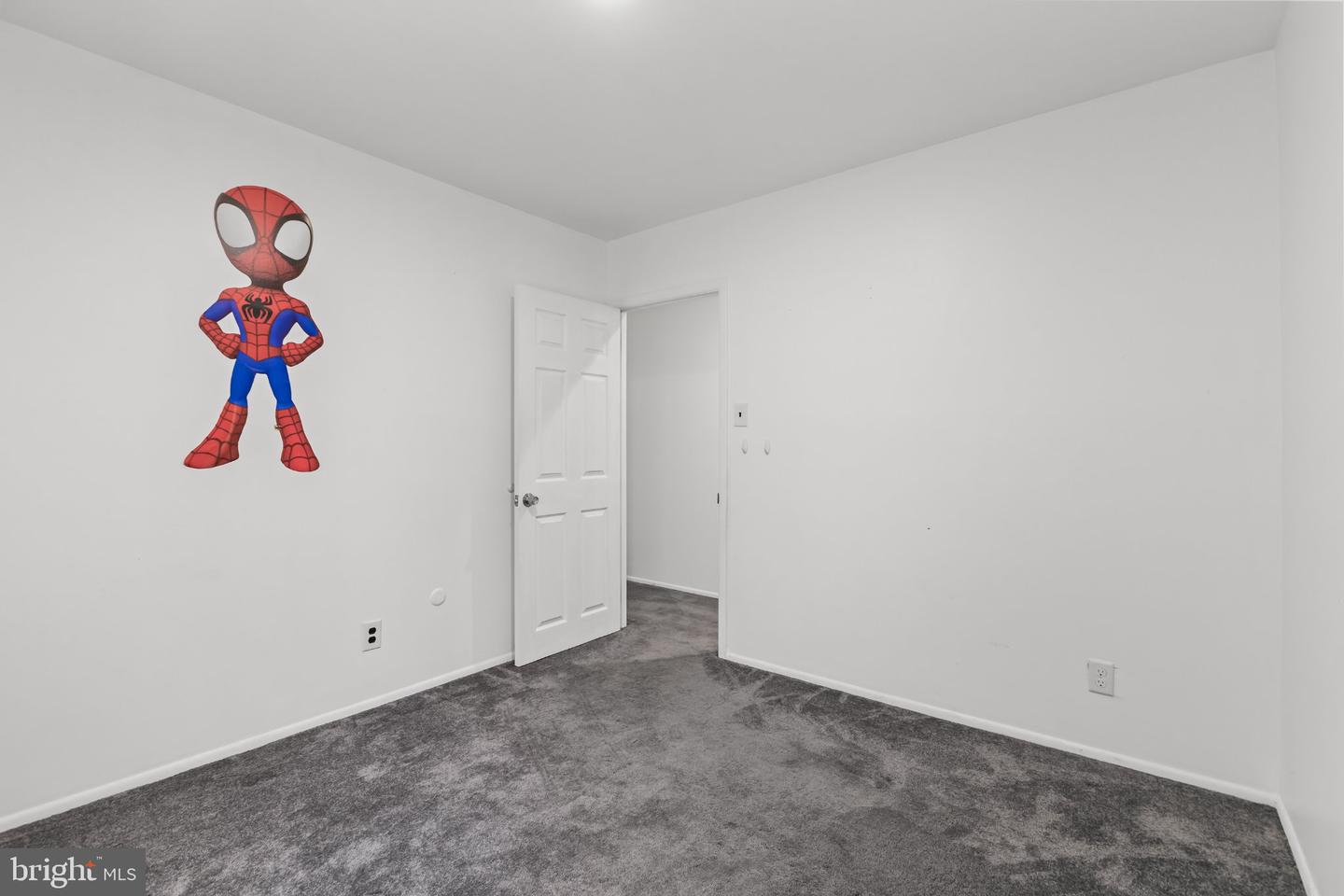 85 Myrtle Ave Property Photo 24