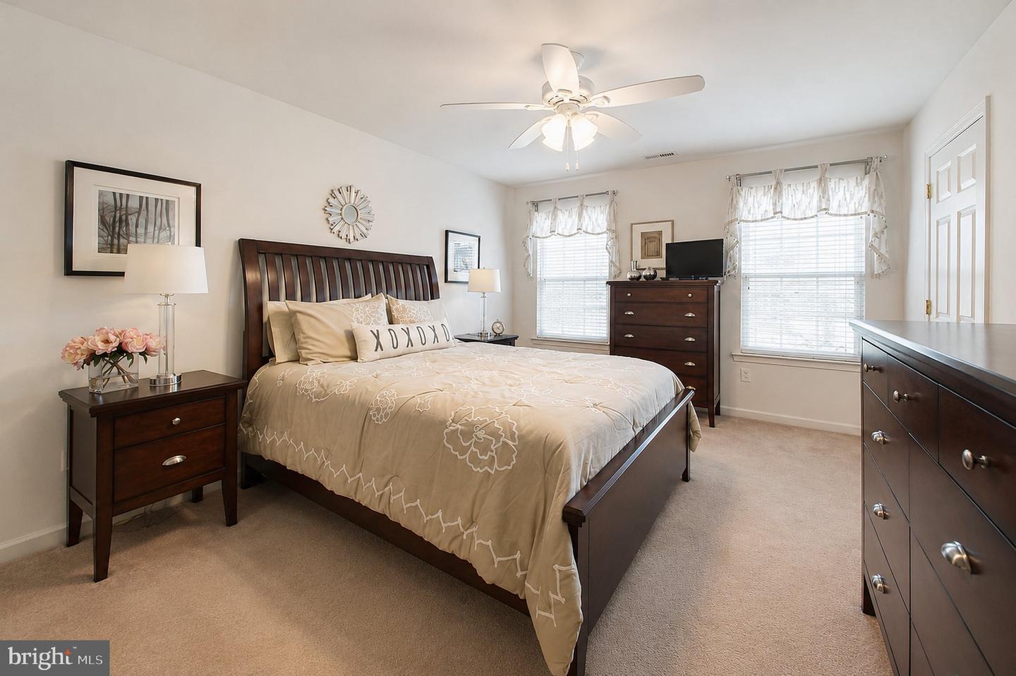 2301 Lexington Mews Property Photo 11