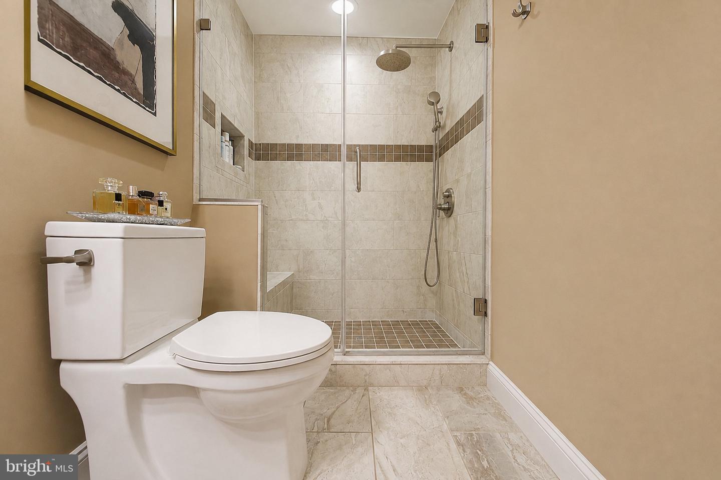 2301 Lexington Mews Property Photo 14